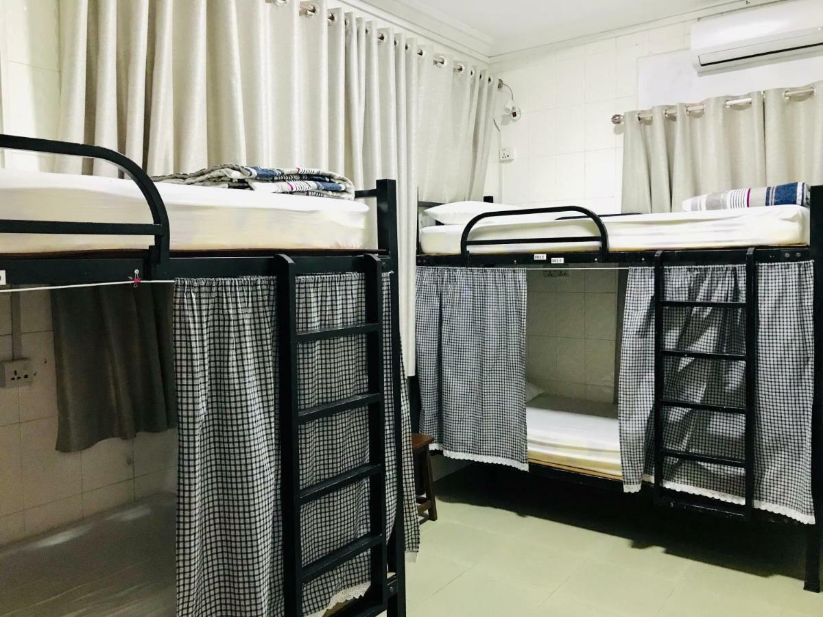 Celia Hostel Mandalay Eksteriør bilde
