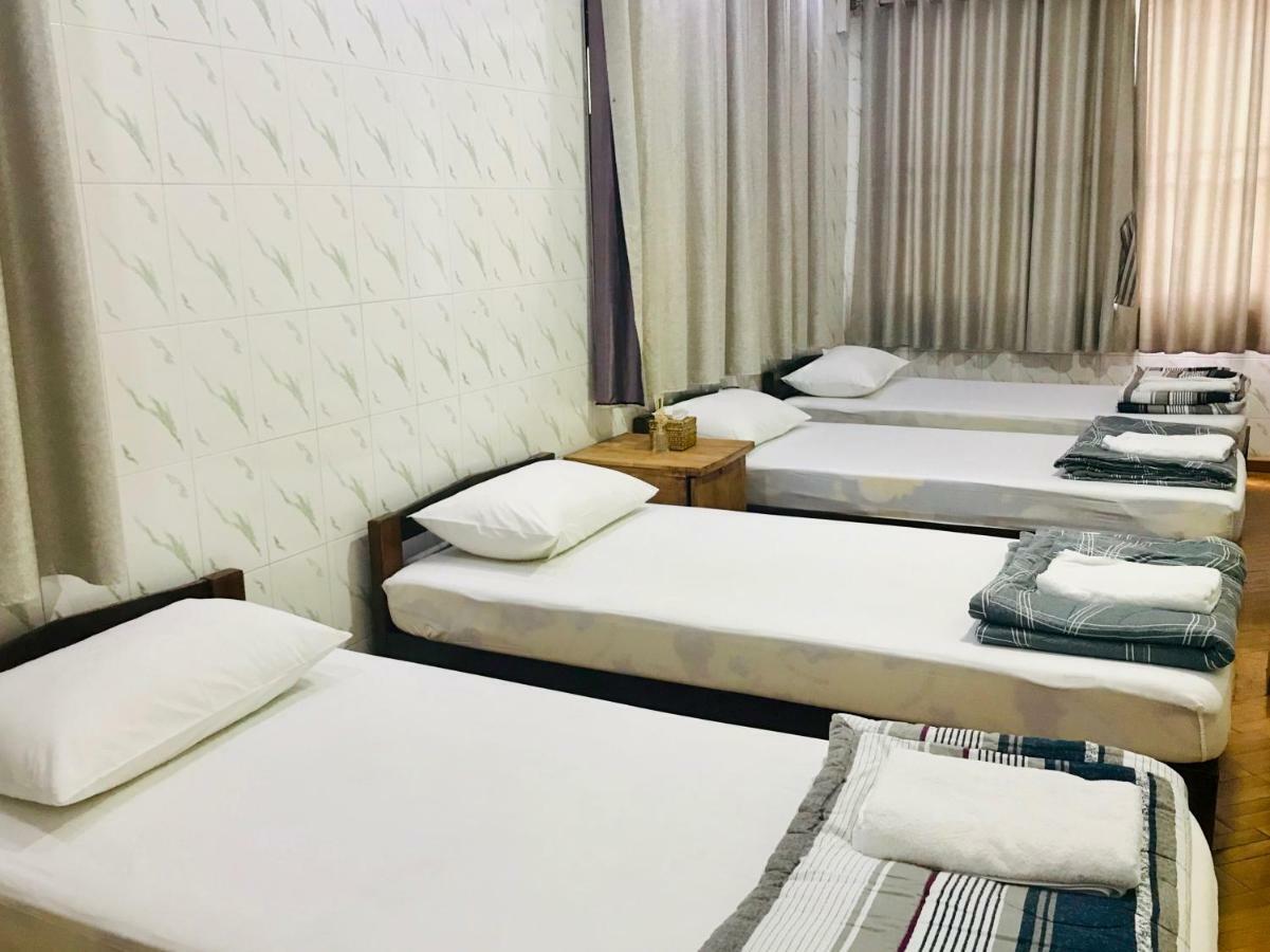 Celia Hostel Mandalay Eksteriør bilde